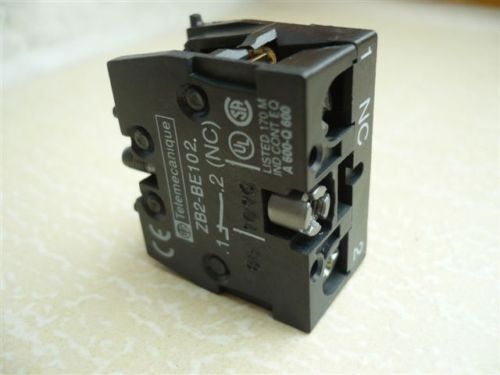 Zettler Controls XMC0-323-IBBCG 3-Pole Definite Purpose Contactor - 208-220V Coil