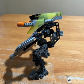 LEGO BIONICLE: Vakhi Rorzakh (8618) w Disk of Time, Mask of Time,Canister,Manual