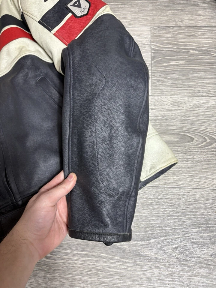 Dainese 1972 Leather Motorcycle Jacket Mens XL 56 Racing Armor EUC Rare Race - Image 3 of 4