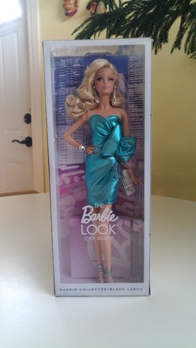 The Barbie Look City Shine 2014 CJF49
