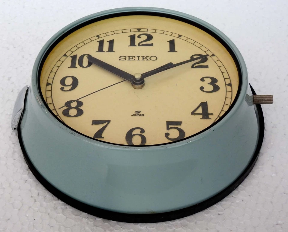 Vintage Maritime Seiko Wall Clock Slave Industrial Retro Ship's Silent Clock - Image 3 of 4