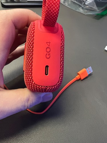 JBL Go4 Portable Waterproof Bluetooth Speaker-RED - Bild 2 von 6