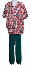 Christmas XL Scrubb Set/Santa Multicolor Top/Comfort Hunter Green Pants Uniform