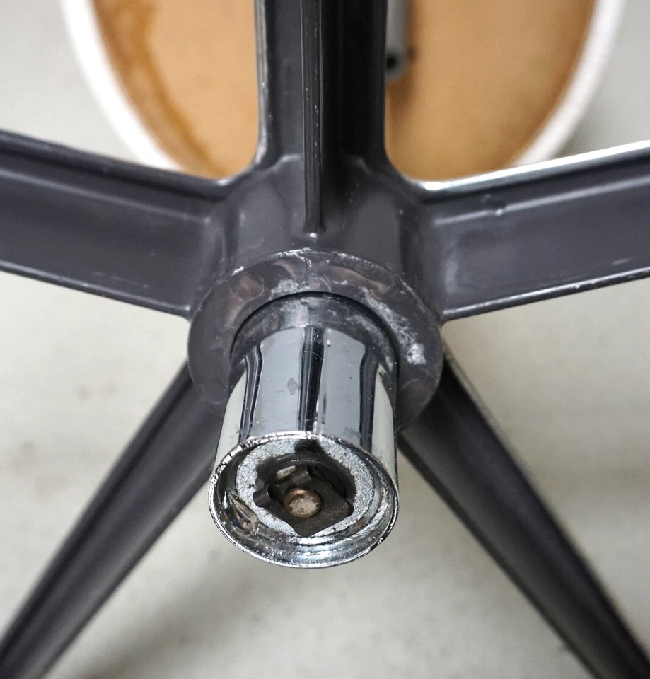 Schmitz Rollhocker Hocker Drehstuhl Medizin Loft Industrie Design (F024-1575) - Bild 4 von 4