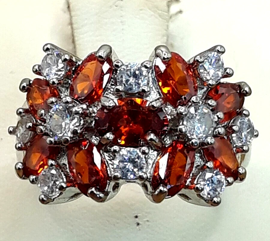Anillo vintage de turmalina naranja y circonita cúbica talla 6 Foto 3 de 4