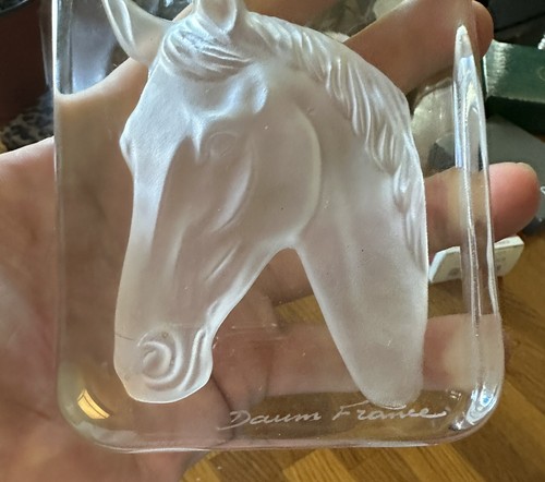 DAUM France Paperweight Horse Crystal Art Glass Frosted Clear Relief NEW IN BOX - 第 2/13 張圖片