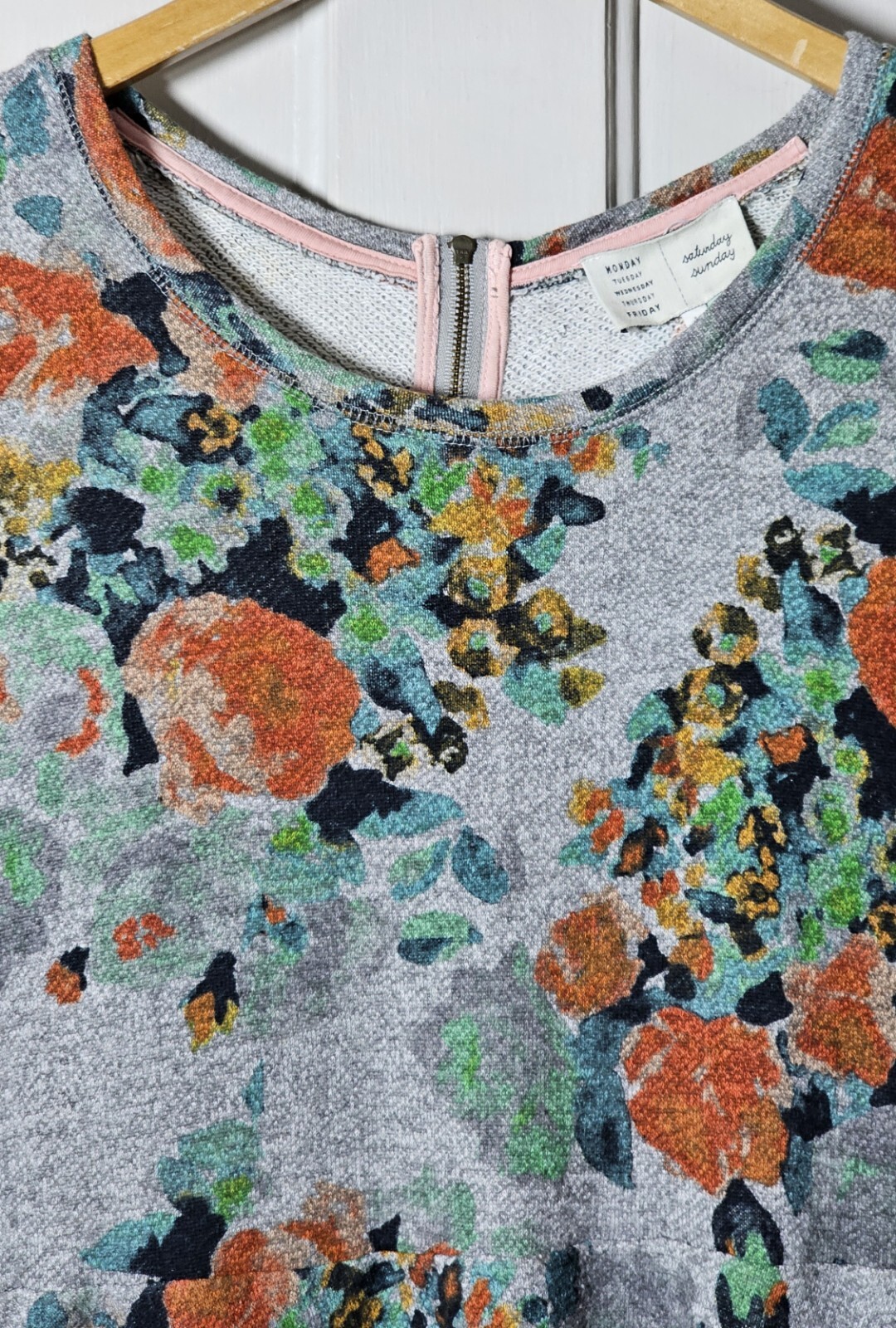 Fairycore Mon-Sun Dress Women's Size S Gray Floral Lace Sweatshirt L/S Comfy