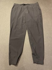 Greyson Women  s Black Performance Joggers Size Large