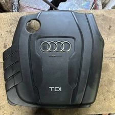 AUDI A4 8K ENGINE TOP COVER LID 2.0 DIESEL 03L103925AB 2012