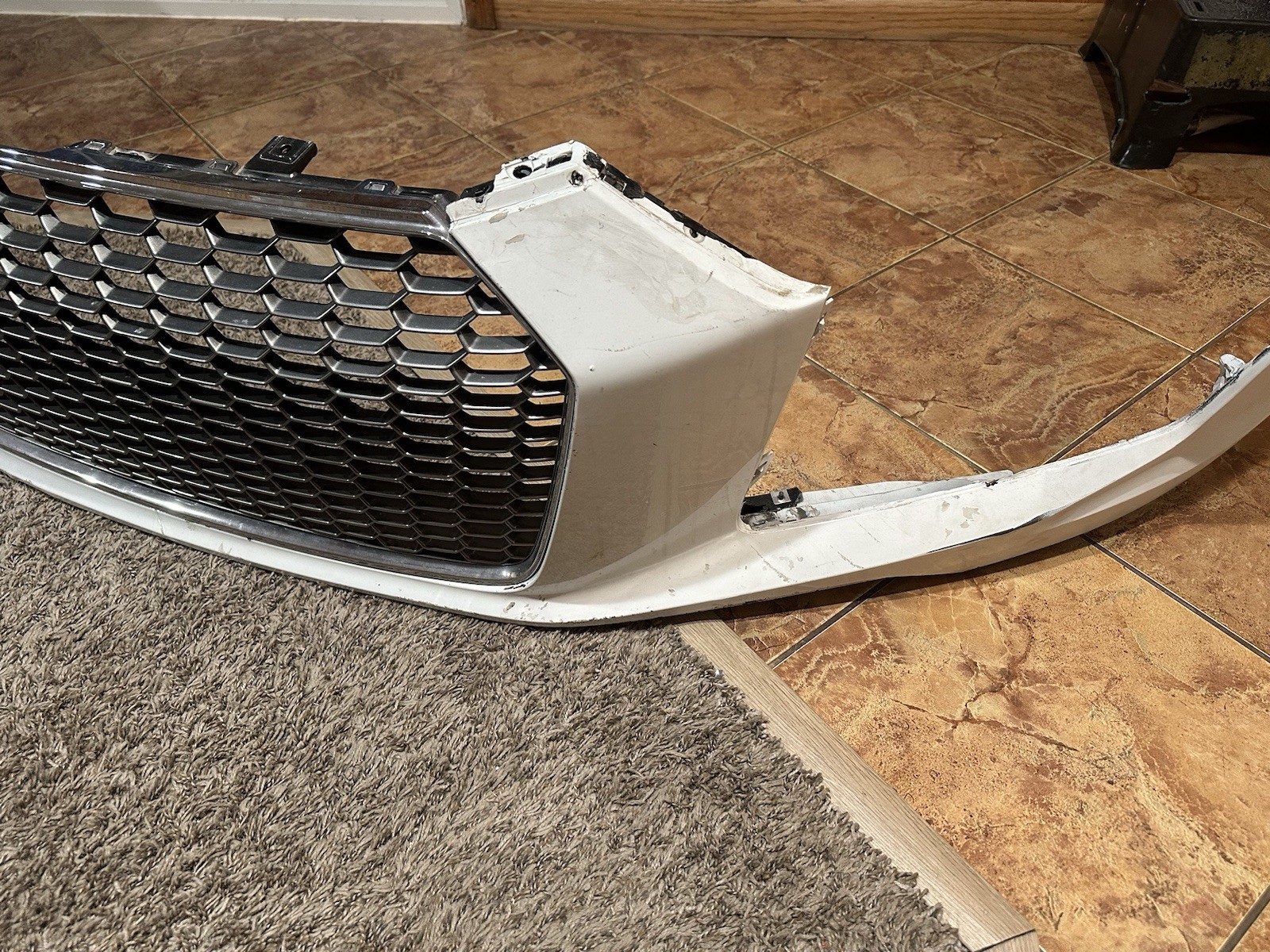 2015-2018 Audi R8 FRONT BUMPER OEM