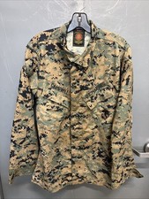Men s Woodland Marpat United States Marine Corps Button Front Size Small Regular