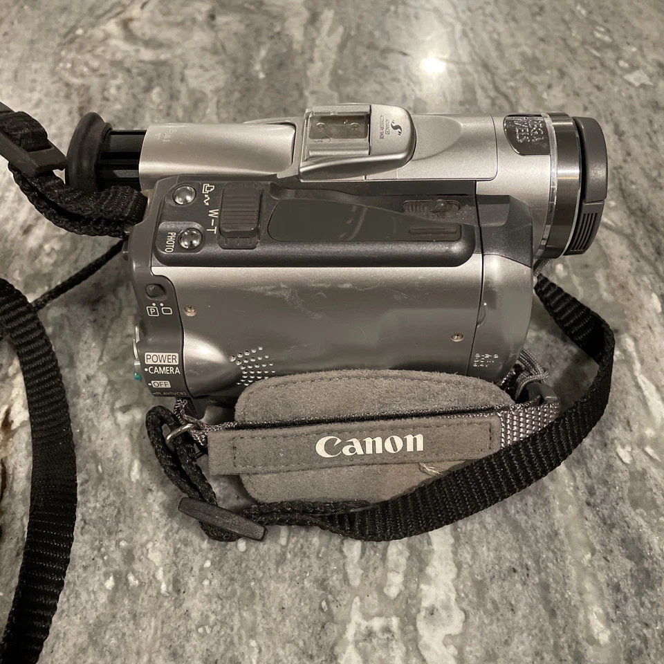 Canon Elura 70 Digital Video Camcorder 18x Zoom 3.5-63mm Untested - Image 4 of 4