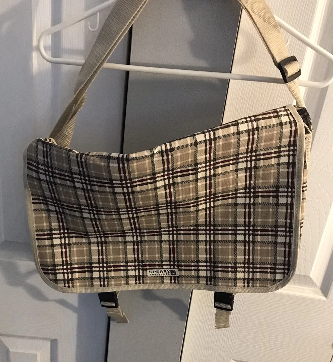 Sperry bag 2024