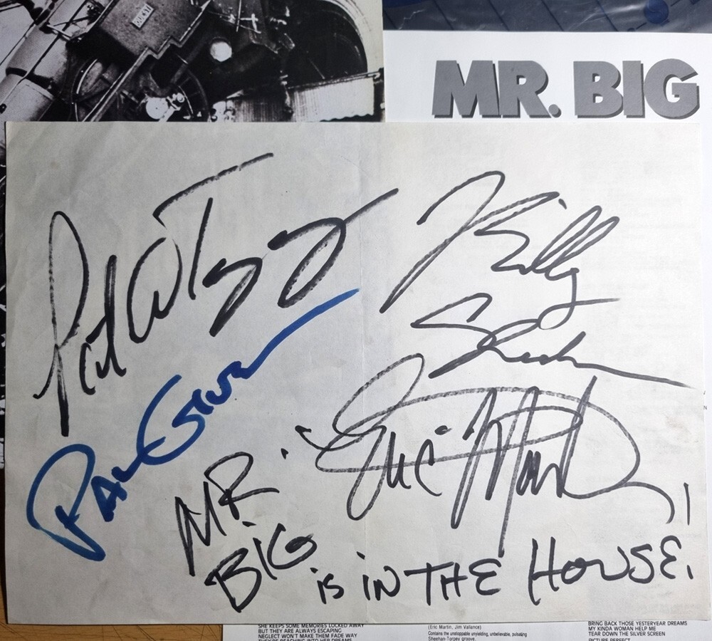 EX All Members' Autograp / MR. Big - Lean Into It [ 1991 Korea