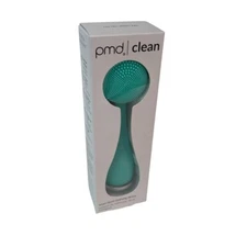 PMD Clean Smart Facial Cleansing Device SonicGlow Technology Silicone New In Box