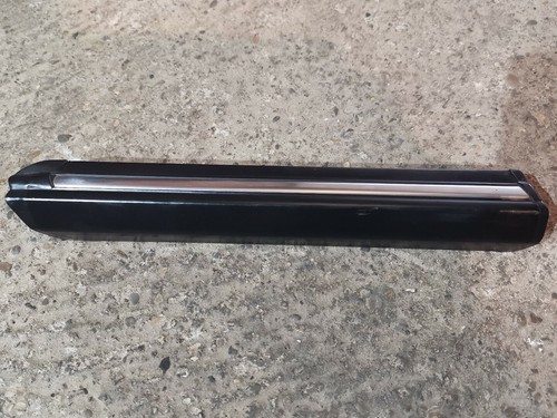 Bmw E30 IX Kotflügel Zierleiste Fahrer Seite
