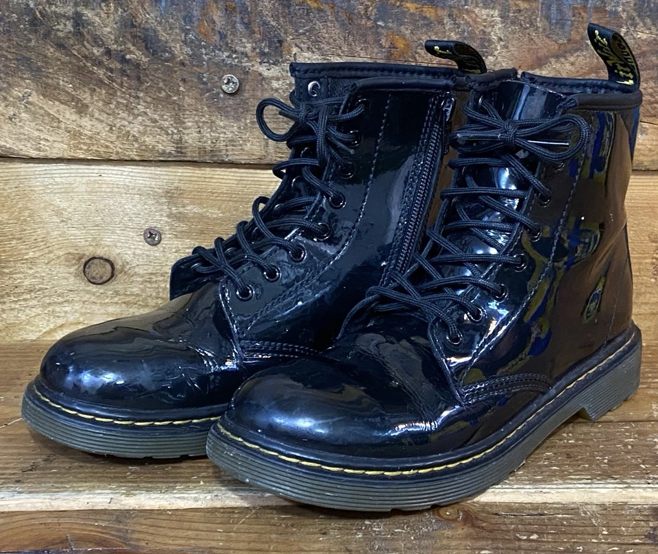 Dr. Martens 1460 Lace Up Combat Boots Patent Leather Black Sz 5 Youth 36 EU - Image 2 of 4