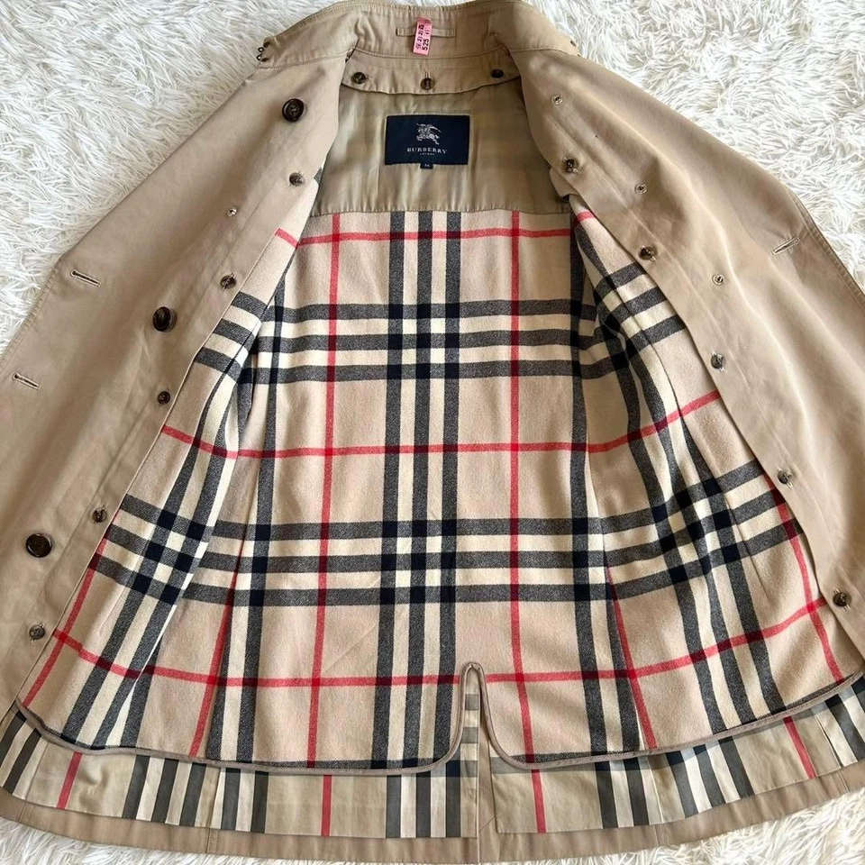 Gabardina Burberry London Mega Check, beige miel, talla 34 Foto 4 de 4