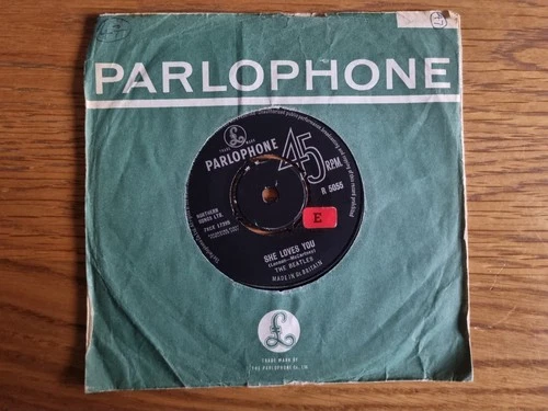 E Test Sticker - The Beatles 1963 She Loves You 7" Parlophone R 5055