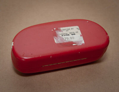 Valentino Red Large Hard Case for Eyeglasses Sunglasses case  display picture 3