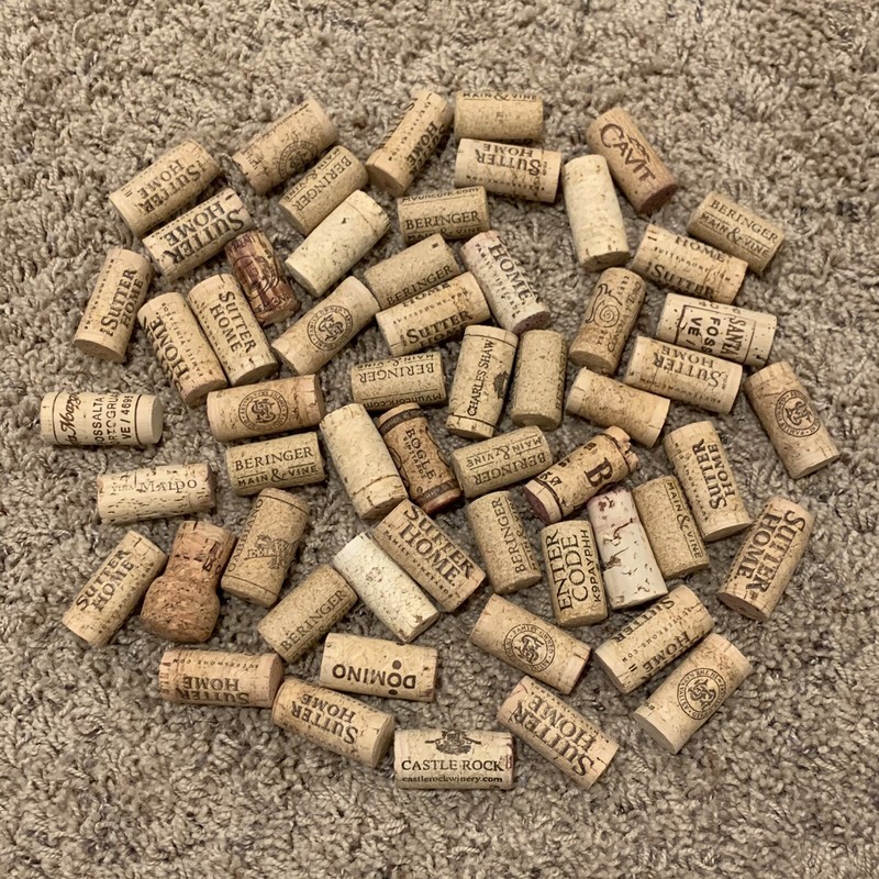Lot of 85 Mixed Natural Wine Corks Crafting Used Variety Brands Art DIY Craft 