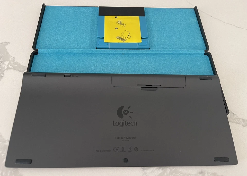 Logitech Tablet Keyboard for iPad Tested & Works - Image 4 of 4