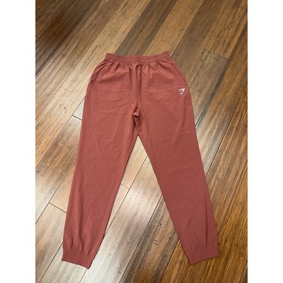 Gymshark Training Woven Joggers Cherry Brown Medium 