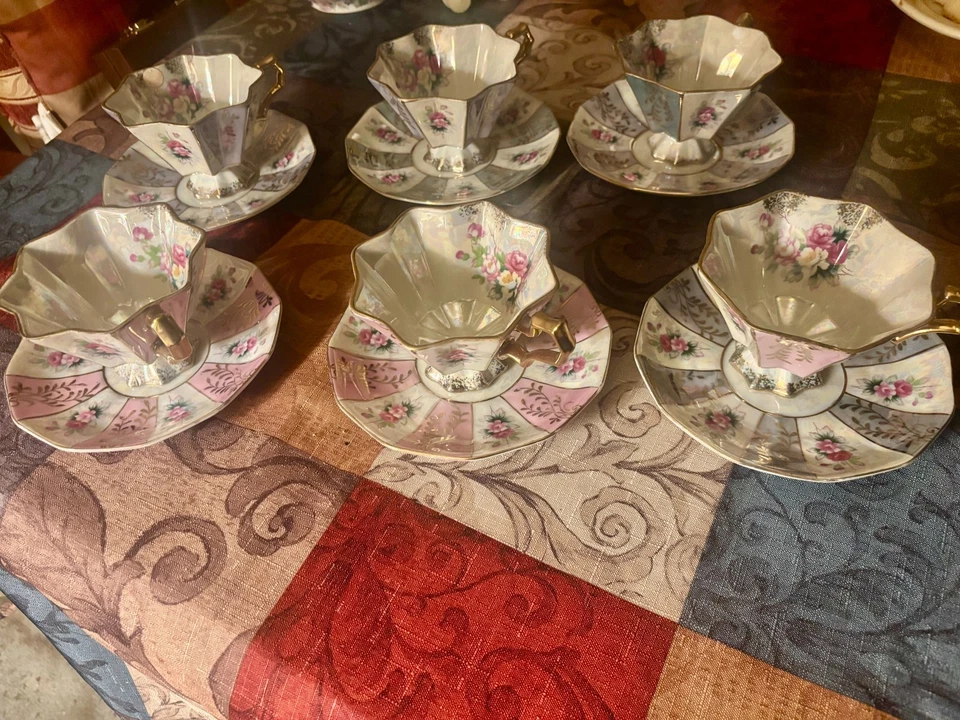 RARE Lefton Tea Set (6 Cups & Saucers) – Early Crown Mark – Reg. U.S. Pat. Off - Image 2 of 4