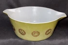 Rare Vintage green and gold zodiac astrology  Pyrex casserole dish 475,