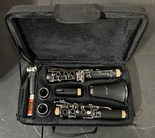 Jean Paul Clarinet & Music Stand Bundle - CL-700CM