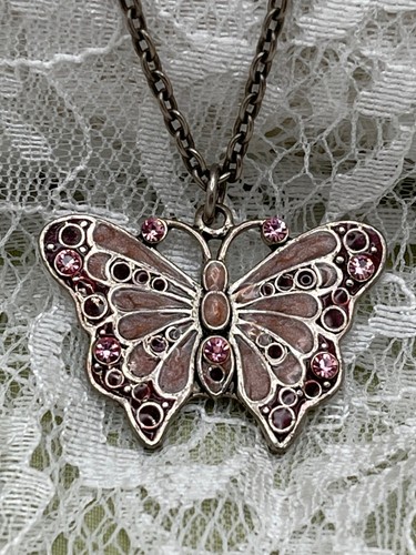 Pearly Pink Bling Rhinestone Butterfly Pendant Silver Tone Chain Necklace - Picture 10 of 12