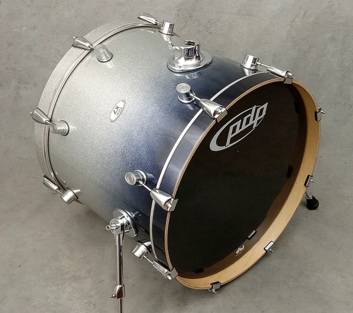 PDP by DW X7 SILVER to BLACK SPARKLE FADE 18X22 BASS DRUM for YOUR DRUM SET