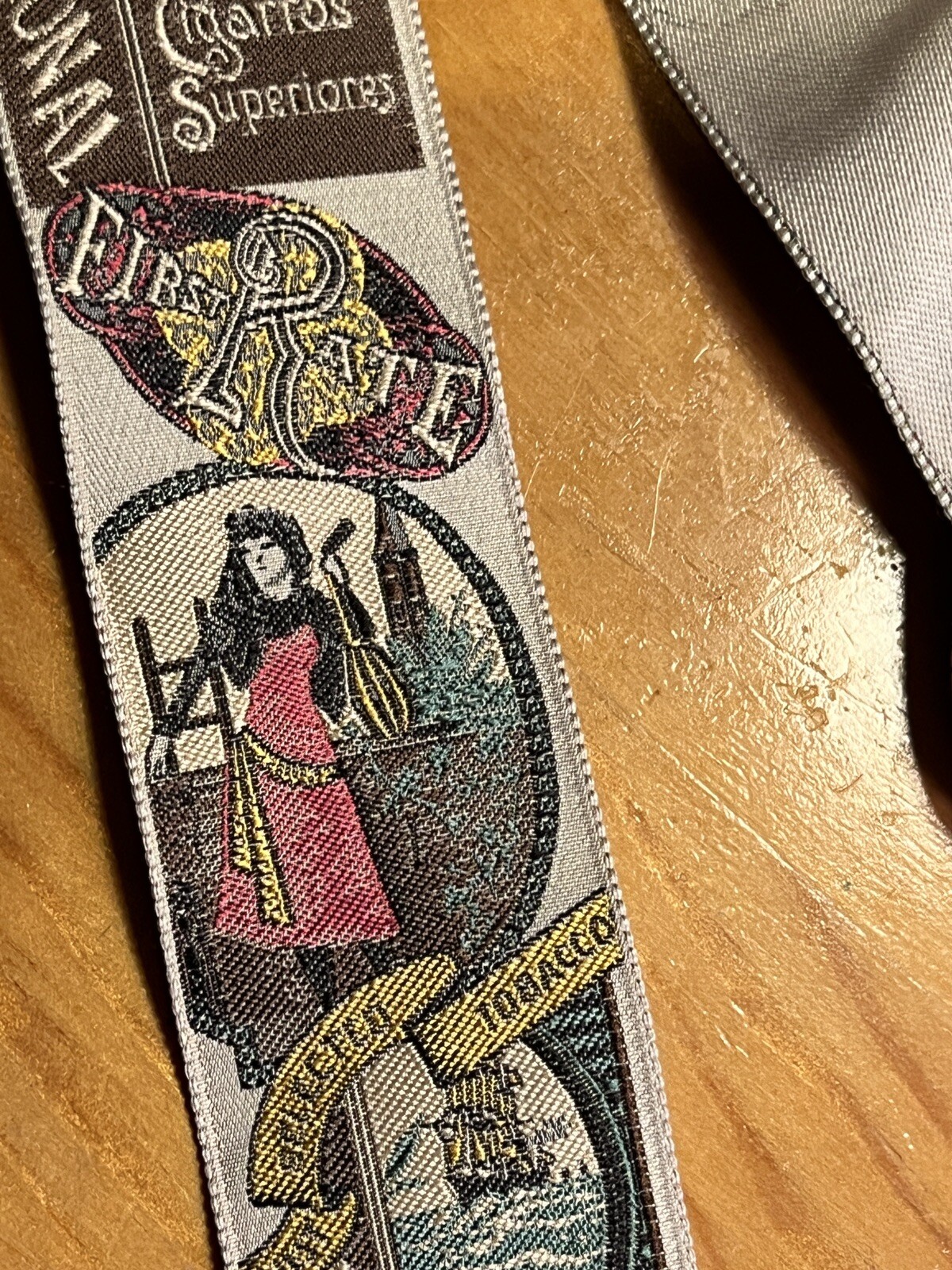 Picture 3 of 12