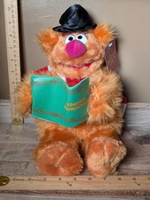 Fozzie Bear Caroling 14" Muppet Show 25 Years Beanie Nanco 2002 Christmas 