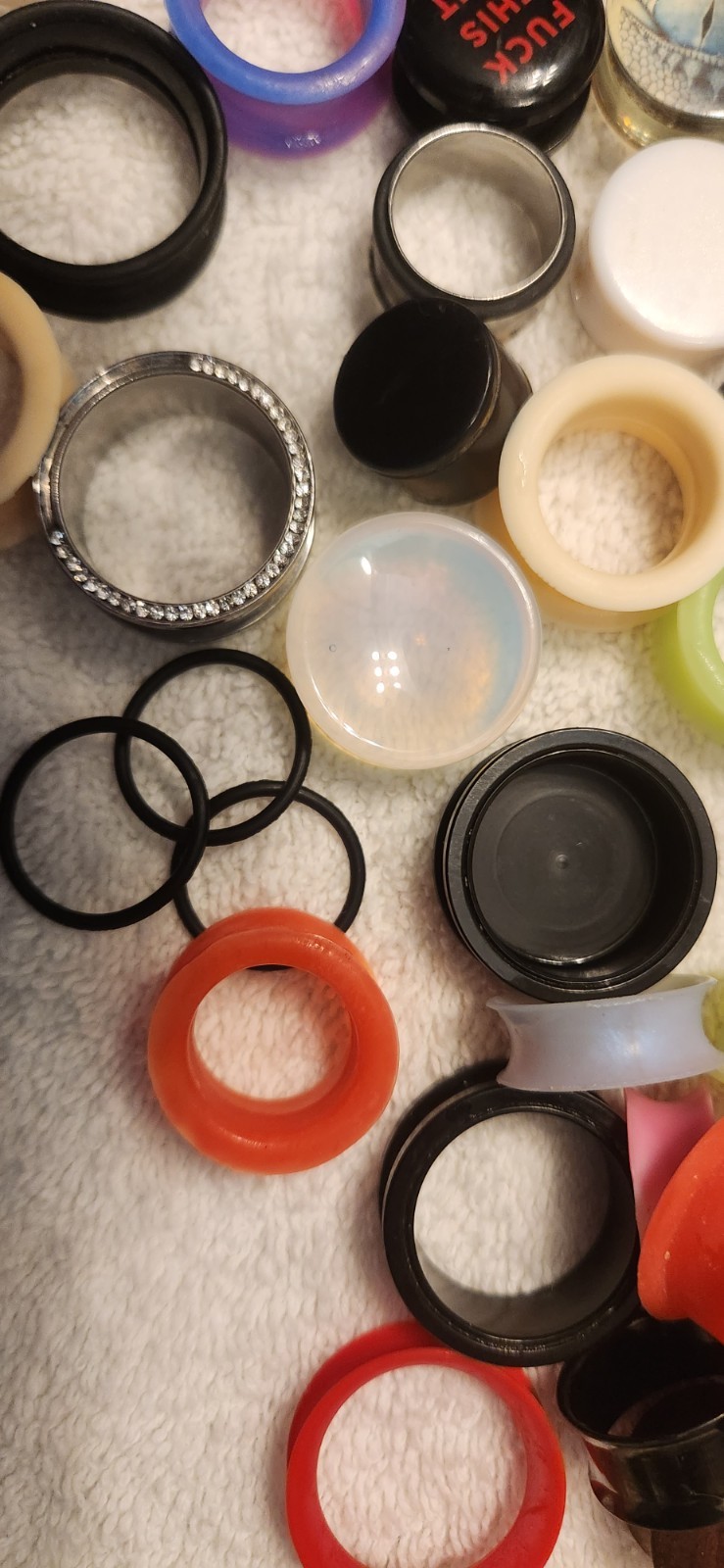 Multiple Size Ear Gauges - image 6