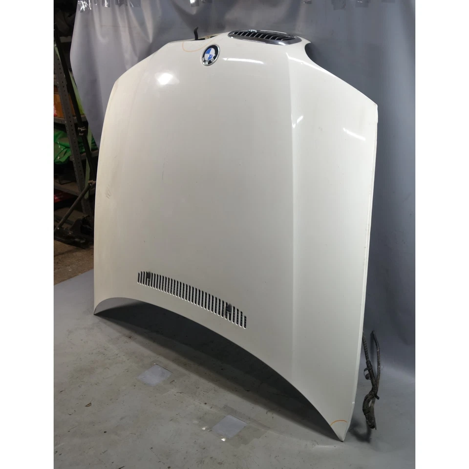 Cubierta del capó delantero dañada 03-06 BMW E46 3-Series 2 puertas último modelo blanco alpino OE Foto 3 de 4