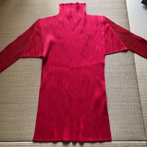 USED ISSEI MIYAKE TOPS VERYGOOD