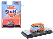 1960 VOLKSWAGEN DELIVERY VAN "GULF OIL" 1/64 DIECAST MODEL CAR BY M2 31500-MJS84