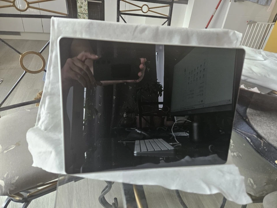 Microsoft Surface Pro 8 (8GB / 128GB) – For Parts or Repair [336135917307] - Image 4 of 4