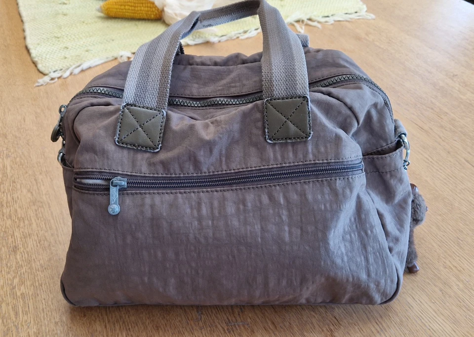 Kipling Damen DEFEA Henkeltasche - Handtasche Soft Earthy C- Olive - Bild 2 von 4
