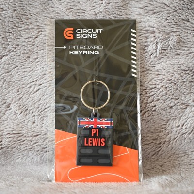 Lewis Hamilton Pit Board P1 Keyring NEW UNOPENED F1 *UK flag* Circuit Signs