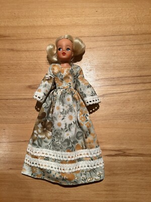 60er Jahre Sindy Pedigree Schuco. Vintage! TLC! Hong Kong! Alt! Barbie!