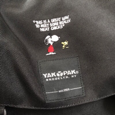 RARE YAKPAK x PEANUTS SNOOPY HEAVY DUTY BACKPACK | eBay display picture 1