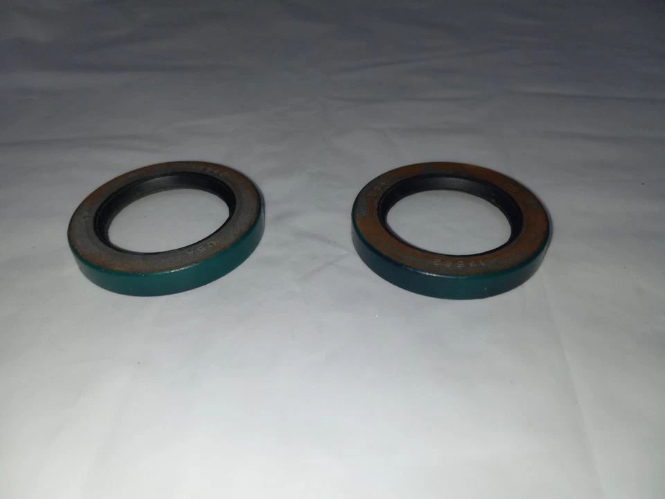 F09Z-3254-A EJE RUEDA DELANTERA FORD 2 PIEZAS. SELLOS DE EJE FURGONETA AEROSTAR AWD 1990-97 Foto 2 de 3