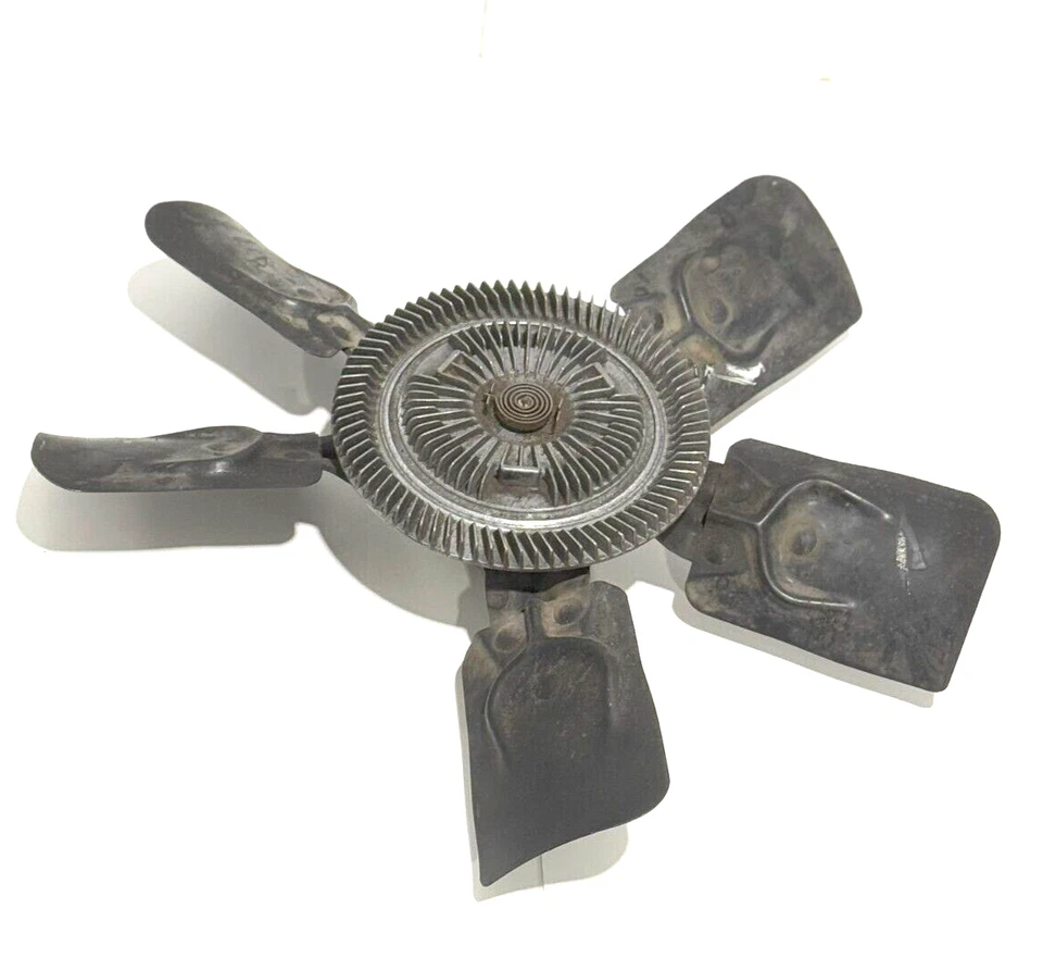 1987-1991 Ford F150 F250 BRONCO 302 5.0L Mechanical Cooling Fan Assembly - OEM - Image 3 of 4