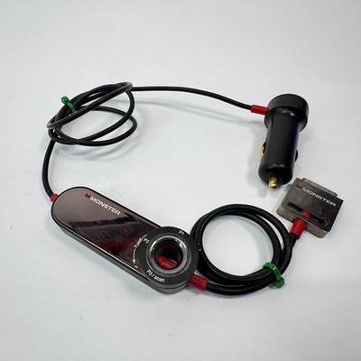 MONSTER iCarPlay Wireless 800 iPod 30-Pin iPhone Radio Transmitter /Charger