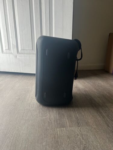 speaker - Picture 2 of 3
