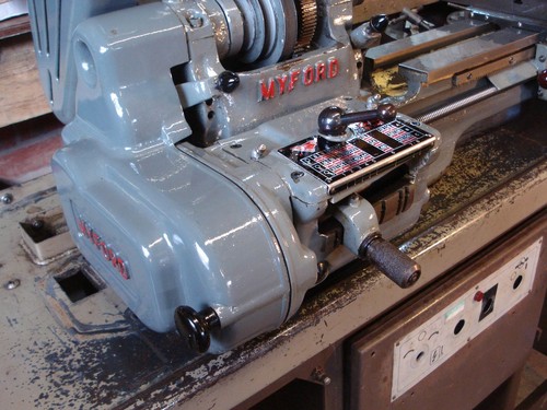 Myford ML7 Lathe with Screwcutting Gearbox & accessories - Picture 4 of 7