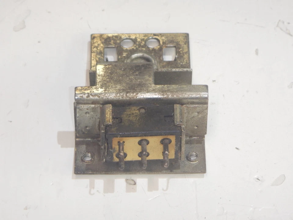 Interruptor de ventana de vidrio escotilla puerta trasera Jeep Grand Wagoneer SJ 78-91 56003167 Foto 2 de 4