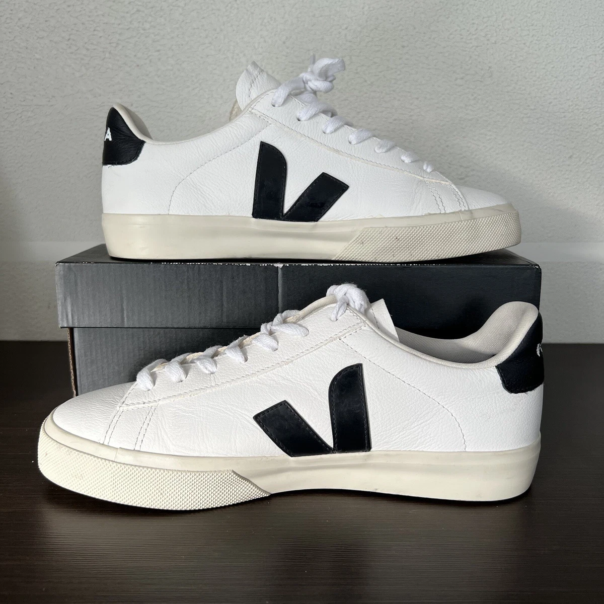 現品限り一斉値下げ! 新品 VEJA CAMPO WHITE × BLACK 38 スニーカー